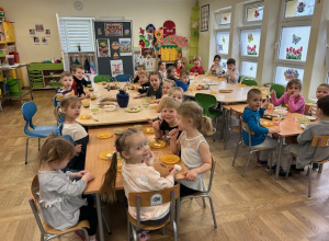 ŚNIADANIE WIELKANOCNE