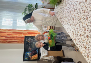 dzieci składają zyczenia