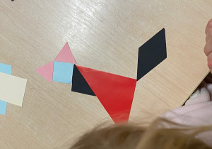 Lis ułożony z figur geometrycznych